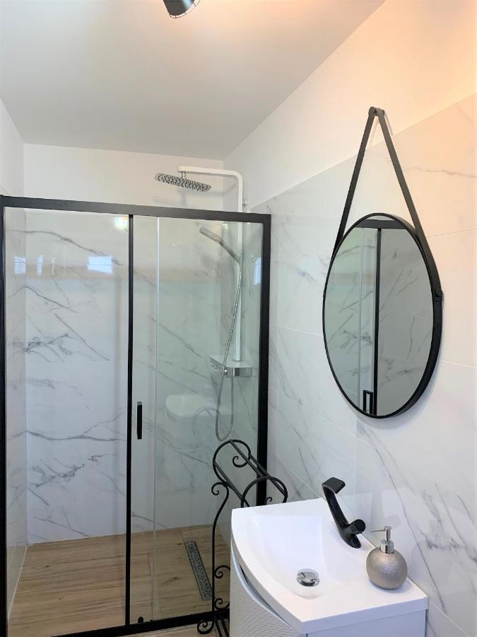 Holiday Home In Sinaia Bagian luar foto