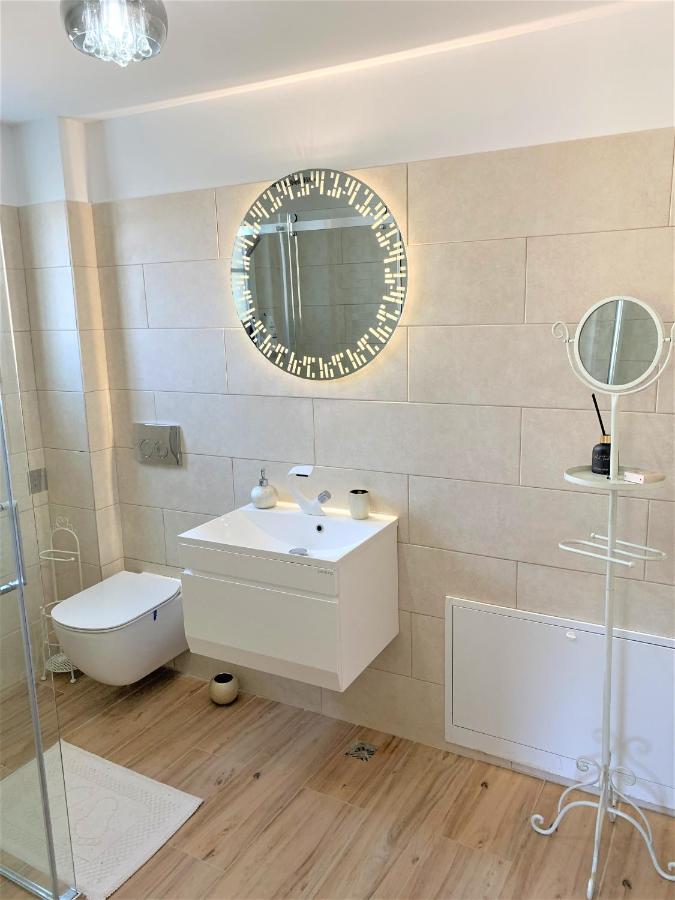 Holiday Home In Sinaia Bagian luar foto