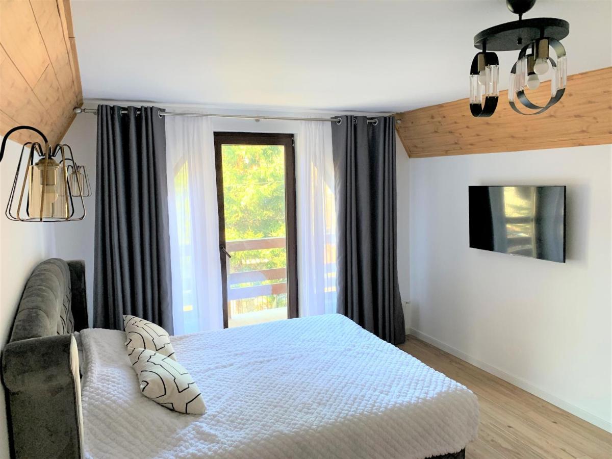Holiday Home In Sinaia Bagian luar foto