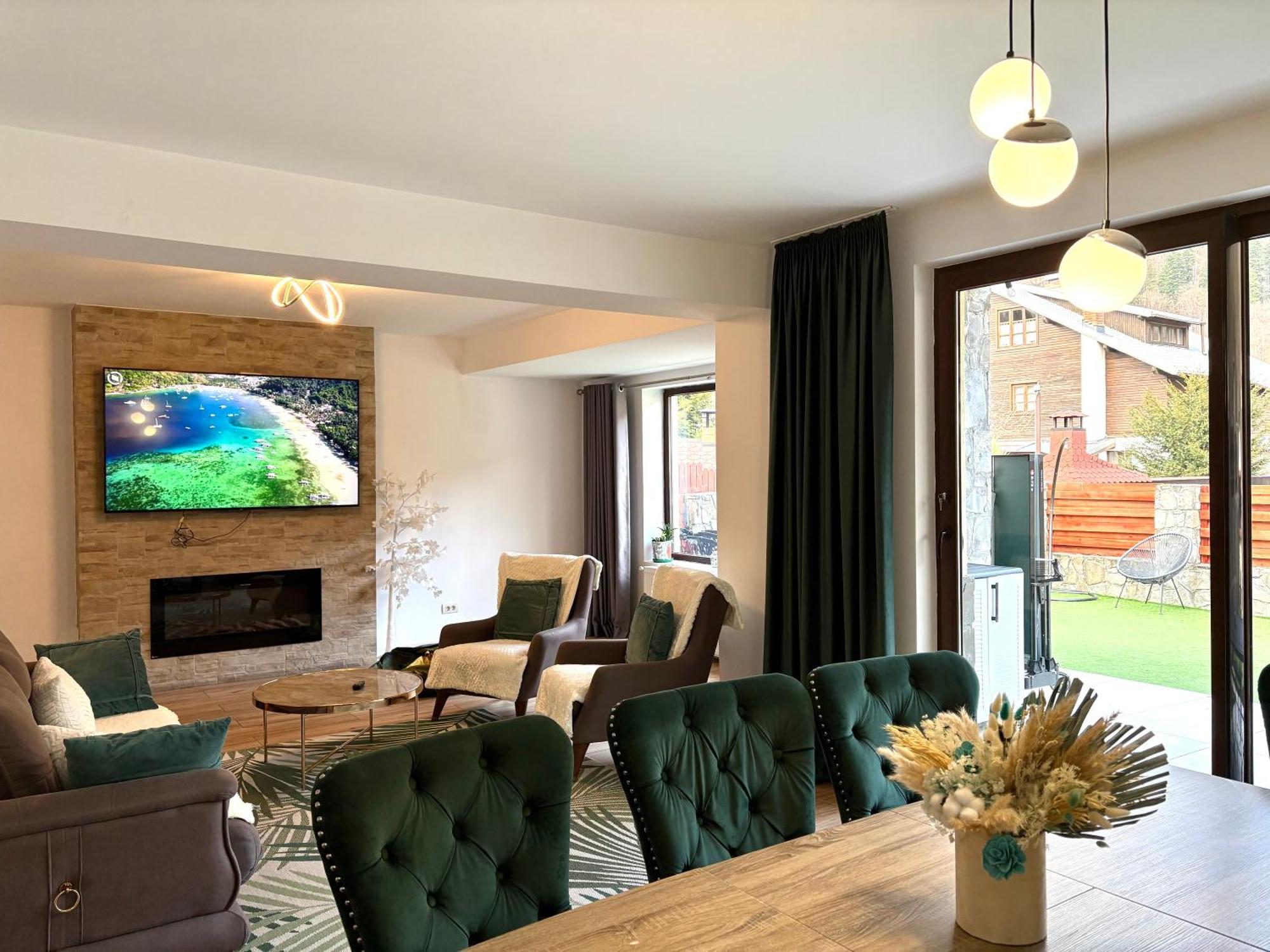 Holiday Home In Sinaia Bagian luar foto